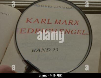 Karl Marx, Das Kapital | Verwendung weltweit Stockfoto