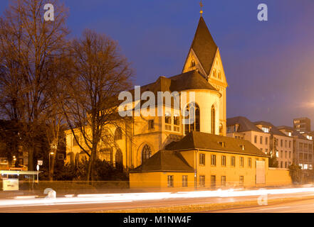 Deutschland, Köln, die romanische Kirche St. Maria in Lyskirchen. Deutschland, Koeln, die romanische Kirche St. Maria in Lyskirchen. Stockfoto