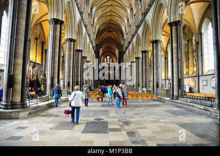 Gotische St. Mary's Cathedral, Salisbury, Cornwall, Großbritannien Stockfoto