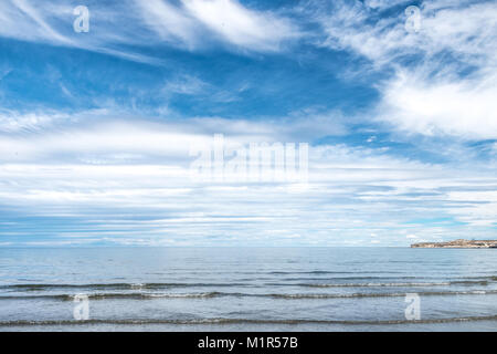 Puerto Madryn Strand, Sonne, Wellen und Sand, schönen Tag Stockfoto