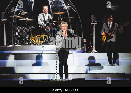 Mailand, Italien, 31. Januar 2018: Die britische Sängerin und Songwriterin Rod Stewart in Mailand für seine einzigen italienischen Konzert Foto: Alessandro Bosio/Alamy Live News live Stockfoto