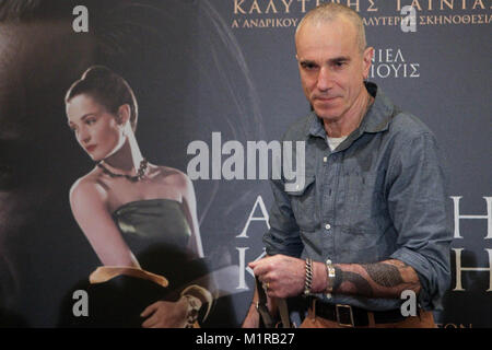 Athen, Griechenland. 1 Feb, 2018. Schauspieler Daniel DAY - LEWIS gibt Pressekonferenz für seinen letzten Film "Phantom Thread'' in Athen. Credit: aristidis Vafeiadakis/ZUMA Draht/Alamy leben Nachrichten Stockfoto