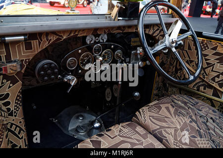 Paris, Frankreich. Januar 2018. Avion VOISIN - Das Internationale Automobilfestival vereint in Paris die schönsten Konzeptfahrzeuge der Automobilhersteller vom 31. Januar bis 4. Februar 2018. Kredit: Bernard Menigault/Alamy Live News Stockfoto