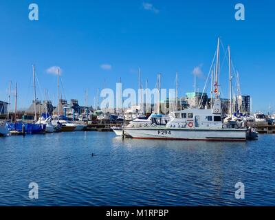 P 294 HMS Trompeter. British Royal Navy Vosper Thorneycroft P2000 Typ Archer class Patrol vessel. Dargestellt in Ipswich marina Februar 2018 angedockt. Stockfoto