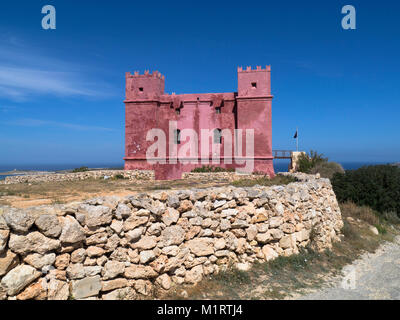 Der Rote Turm, auch als St. Agatha's Tower oder Fort St. Agatha, Mellieha, Malta, Europa bekannt Stockfoto