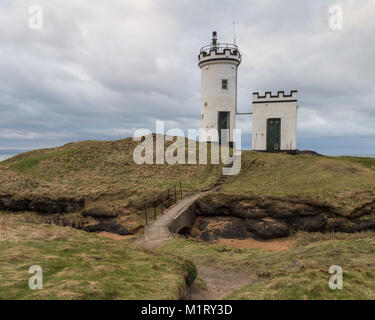 Schönen Morgen im Elie Ness Lighthouse in der Fife ist eine wunderschöne kleine ruhige Ort zu besuchen. Spaziergang rund um den Bereich der Abdeckung auf dem Hügel. Stockfoto