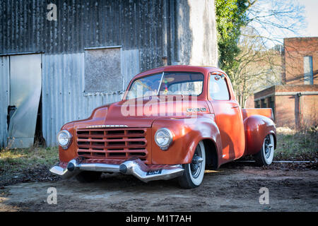 1953 Custom Studebaker Pickup truck in Bicester Heritage Center. Oxfordshire, England Stockfoto