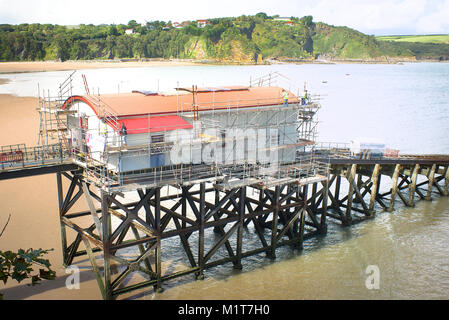 Die alten Rettungsboot station in Tenby Dyfed Soouth Wales in einem luxuriösen privaten Residenz umgewandelt Stockfoto