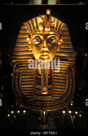 Ägypten, Kairo. Ägyptisches Museum. Die goldenen Grabkunst Maske, Tod Maske des Tutanchamun. Stockfoto