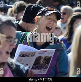 Singen am Boulder Stockfoto