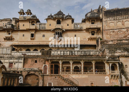 Innenraum der atmosphärischen Bundi Palace, Rajasthan, Indien ruiniert Stockfoto