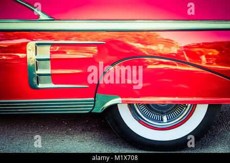 Das Hinterrad Rock der 50er Classic American Auto. Stockfoto