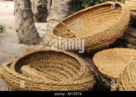 Traditionelles Handwerk hanf Körbe in Elche, Spanien Stockfoto