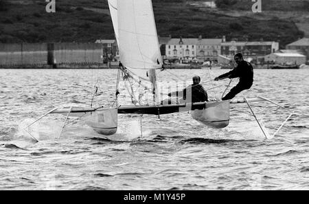 AJAXNETPHOTO. 7. Okt 1978. PORTLAND, England. - WEYMOUTH SPEED WEEK - IKARUS (JAMES GROGONO) bei Drehzahl auf Portland Harbour. Foto: Jonathan Eastland/AJAX REF: 7807101 8 Stockfoto