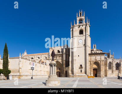 Kathedrale von Palencia Quadrat der Inmaculada Stockfoto