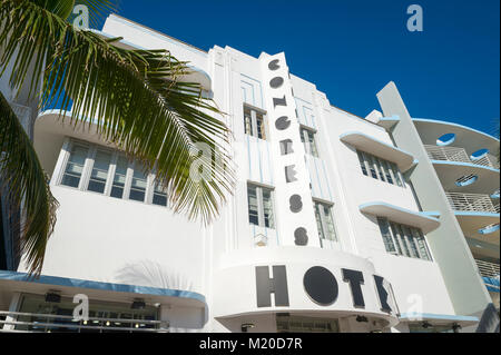 MIAMI - Januar 2, 2018: Äußere des Congress Hotel am Ocean Drive, im Jahre 1936 von Henry Hohauser, ein New Yorker Architekt gebaut Stockfoto