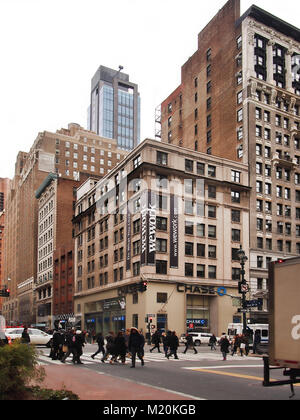 New York, New York, USA. Februar 1, 2018. Ausblick auf die West 34th Street in Manhattan, New York an einem Wochentag nachmittags Stockfoto