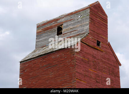 Alten, verlassenen Aufzug in ländlichen Alberta Stockfoto