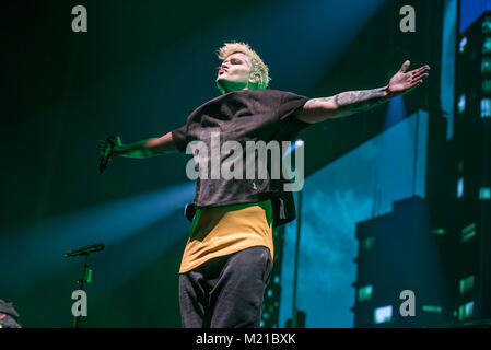 Manchester, Großbritannien. 2. Februar 2018. Lead Sänger und Keyboarder Danny O'Donoghue, Lead Gitarrist Mark Sheehan und Drummer Glen macht der das Skript in der Manchester Arena 03/02/2018 durchführen Stockfoto