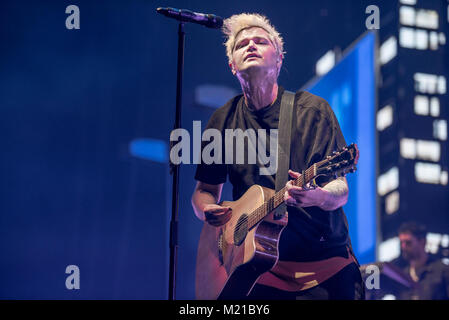 Manchester, Großbritannien. 2. Februar 2018. Lead Sänger und Keyboarder Danny O'Donoghue, Lead Gitarrist Mark Sheehan und Drummer Glen macht der das Skript in der Manchester Arena 03/02/2018 durchführen Stockfoto