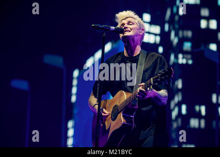 Manchester, Großbritannien. 2. Februar 2018. Lead Sänger und Keyboarder Danny O'Donoghue, Lead Gitarrist Mark Sheehan und Drummer Glen macht der das Skript in der Manchester Arena 03/02/2018 durchführen Stockfoto