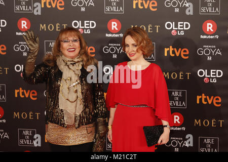 Madrid, Madrid, Spanien. 3 Feb, 2018. Massiel und ihre Tochter besucht Goya Kino Awards 2018 in Madrid Marriott Auditorium am 3. Februar in Madrid, Spanien 2018. Credit: Manu Reino/SOPA/ZUMA Draht/Alamy leben Nachrichten Stockfoto