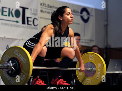 Durlach, Deutschland. 03 Feb, 2018. Natascha Scharnberg (durlach). GES/Gewichtheben/KSV Durlach - KSC 07 Schifferstadt, 03.02.2018 ------ | Nutzung der weltweiten Kredit: dpa/Alamy leben Nachrichten Stockfoto