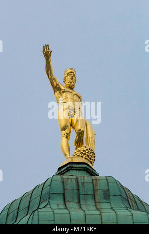 Goldenen Rathausmann auf Rathaus Dresden Detail Stockfoto
