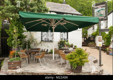 POLPERRO, CORNWALL - 07. JUNI 2009: Blick auf den Crumplehorn Inn Pub Stockfoto