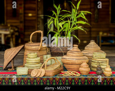 Pinikas Produkte, von nito gewebt, ein Verschwinden der Kunst, beheimatet in Camiguin, Philippinen Stockfoto