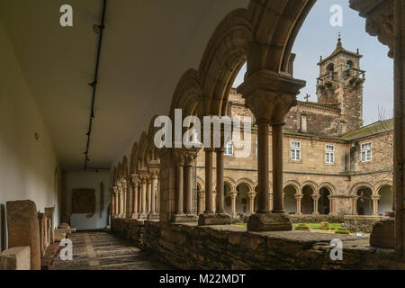 Kreuzgang der Provincial Museum alten Kloster von San Francisco in der Stadt Lugo, Galizien, Spanien, Europa Stockfoto