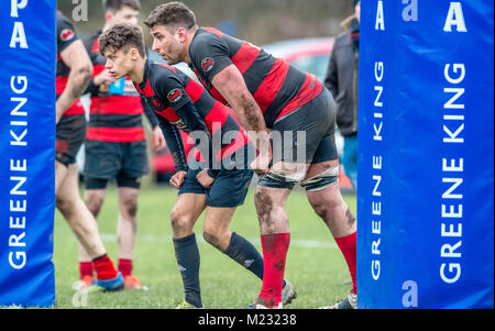 Amateur Rugby Union Spieler zwischen den Torpfosten. Stockfoto