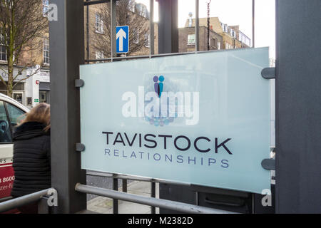 Tavistock Beziehungen auf der Warren Street, London, UK Stockfoto