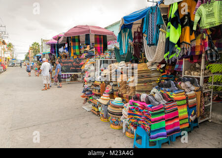 Straßenszene in Bucerias, Nayarit, Mexiko. Stockfoto