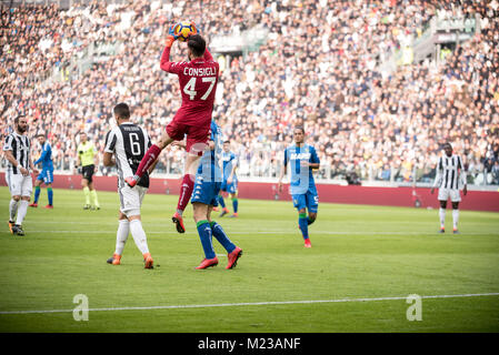 Turin, Italien. 04 Feb, 2018. Andrea Consigli (Sassuolo) während der Seria A Fußballspiel. FC Juventus vs Sassuolo. Juventus Turin gewann 4-0 in Turin, Allianz Stadion, Italien vom 4. Februar 2018. Credit: Alberto Gandolfo/Pacific Press/Alamy leben Nachrichten Stockfoto