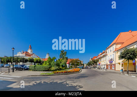 Rathaus am Marktplatz in Dzialdowo (dt.: Soldau), Woiwodschaft Ermland-Masuren, Polen, Europa. Stockfoto