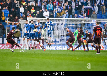 Barcelona, Spanien. 04 Feb, 2018. FC Barcelona, Luis Suarez (9) während des Spiels zwischen RCD Espanyol und FC Barcelona, für die Runde 22 der Liga Santander, an RCDE Stadion am 4. Februar 2018 in Barcelona, Spanien gespielt. Credit: Gtres Información más Comuniación auf Linie, S.L./Alamy leben Nachrichten Stockfoto