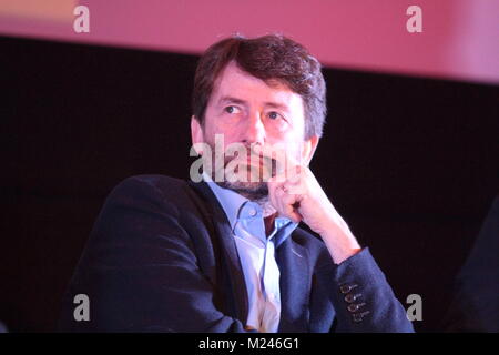 Frosinone - Italien - 4. Februar 2018 - Wahlen 2018, Minister Dario Franceschini in Frosinone zu den Wahlkampf von Simone Costanzo und Barbara Di Rollo Credit Support: Antonio nardelli/Alamy leben Nachrichten Stockfoto