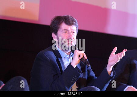 Frosinone - Italien - 4. Februar 2018 - Wahlen 2018, Minister Dario Franceschini in Frosinone zu den Wahlkampf von Simone Costanzo und Barbara Di Rollo Credit Support: Antonio nardelli/Alamy leben Nachrichten Stockfoto