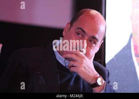 Frosinone - Italien - 4. Februar 2018 - Wahlen 2018, Nicola Zingaretti in Frosinone zu den Wahlkampf von Simone Costanzo und Barbara Di Rollo Credit Support: Antonio nardelli/Alamy leben Nachrichten Stockfoto