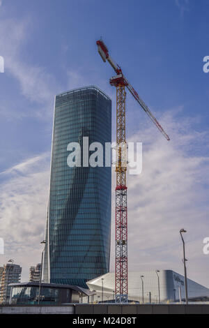 Generali Tower, Lo Storto der Twisted Eines in englischer Sprache, ist ein Wolkenkratzer in Tre Torri, Mailand, Italien. Neue Turm namens "Die gekrümmte One' konstruiert werden Stockfoto