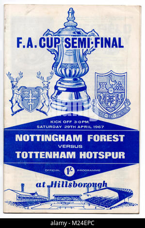 Fußball-Programm: FA-Cup Halbfinale Nottingham Forest v Tottenham Hotspur, 29. April 1967. Spurs gewann 2-1. Stockfoto