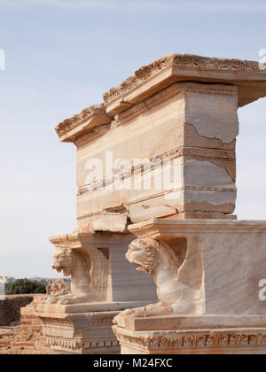 Griffon in der severischen Basilika in Leptis Magna Stockfoto