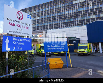 Das Royal Liverpool University Hospital ist eine große Lehre und Forschung Krankenhaus in der Stadt Liverpool, England. UK. Stockfoto