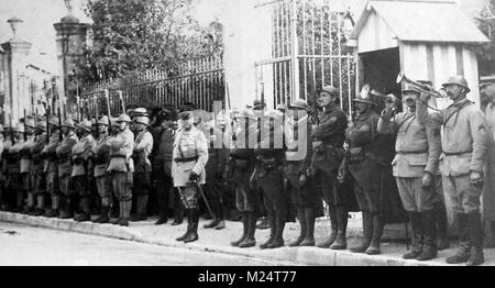 Erster Weltkrieg (1914-1918) aka Der Große Krieg oder Weltkrieg - Grabenkämpfe - WWI die französischen Truppen Montage vor der Schlacht Stockfoto