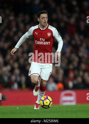 London, Großbritannien. 3 Feb, 2018. Mesut Ozil (A) im Arsenal v Everton englische Premier League Match, das Emirates Stadium, London, am 3. Februar 2018 ** DIESES BILD IST FÜR DIE REDAKTIONELLE VERWENDUNG ** Quelle: Paul Marriott/Alamy leben Nachrichten Stockfoto