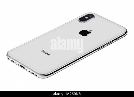 Perspektivische Ansicht Silber Apple iPhone X Rückseite auf weißem Hintergrund. iPhone 10 ist das neueste Smartphone von Apple Inc mit rahmenlosen Design. Stockfoto