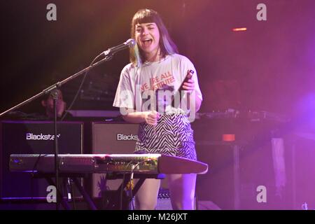 Rosa Knick spielen Liverpool Musik Woche an unsichtbaren Wind Factory - November 2017 Stockfoto