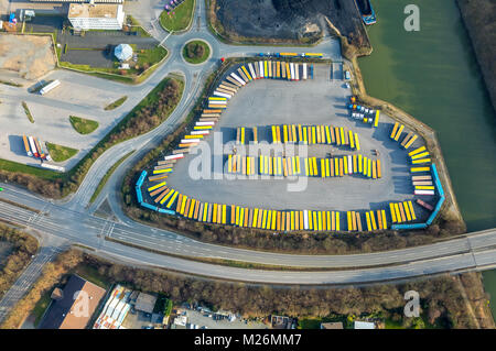 Container Parkplatz Müller - Die Lila Logistik GmbH & Co.KG am Rhein-Herne-Kanal, Wanne-Herner Eisenbahn und Hafen GmbH am Westhafen, Herne, Ruhrgebiet Stockfoto