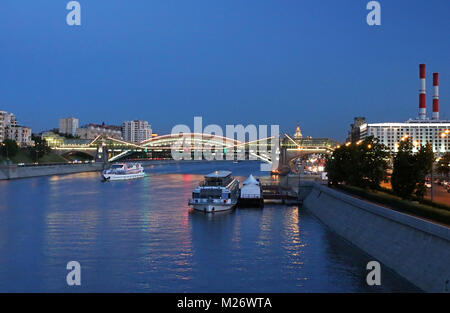 Bogdan Chmelnizkij (kiewski) Fußgängerbrücke über die Moskwa, Moskau, Russland Stockfoto